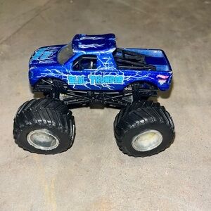 Monster Truck Die Cast 1/64 Blue Thunder Metal Base Older Model Not Sure Year